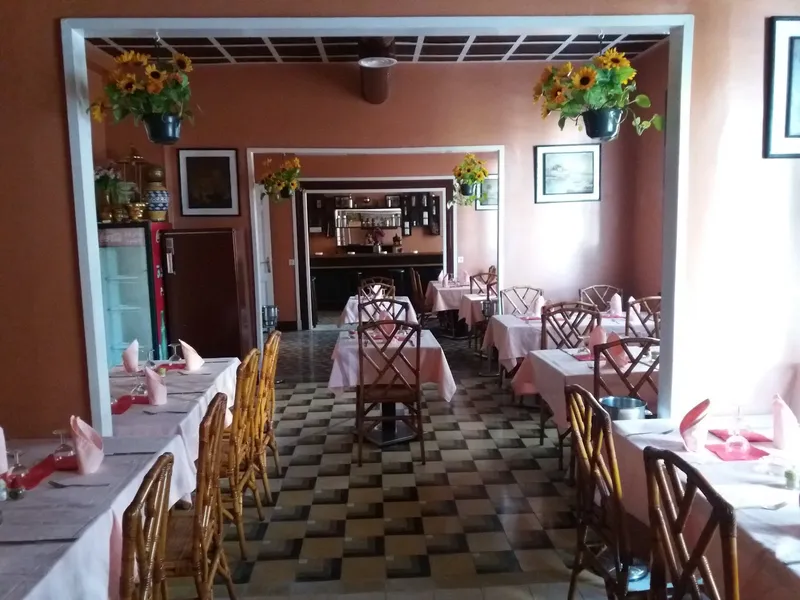 Number One, bar à Tanger, photo 1