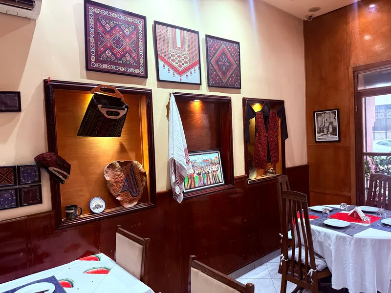 Sufra Restaurant, restaurant à Quartier Hassan, photo 1