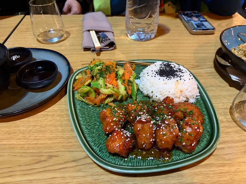 Restaurant Jade Asian Fusion, restaurant à Secteur Touristique, photo 6
