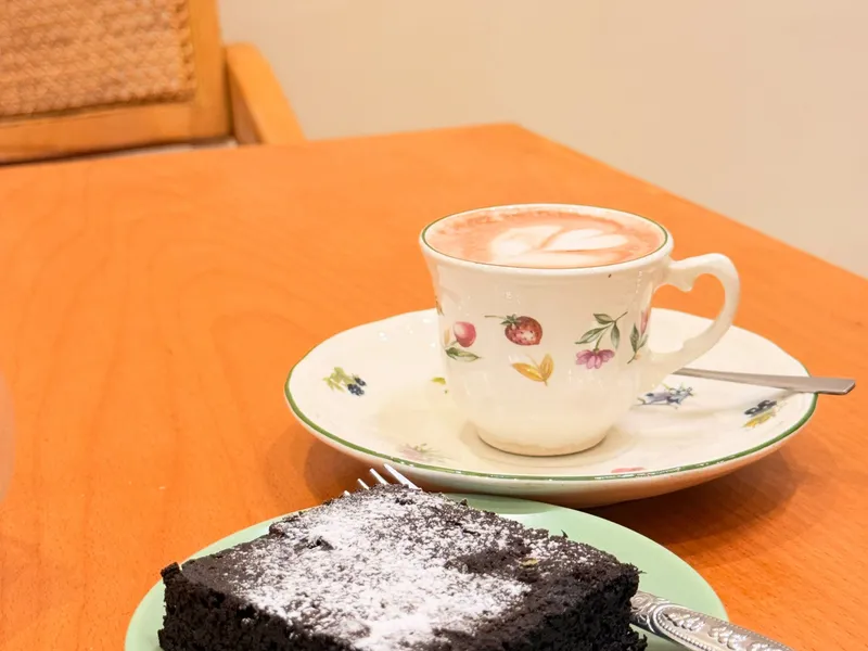 Awal Café, café à Agdal-Ryad, photo 2