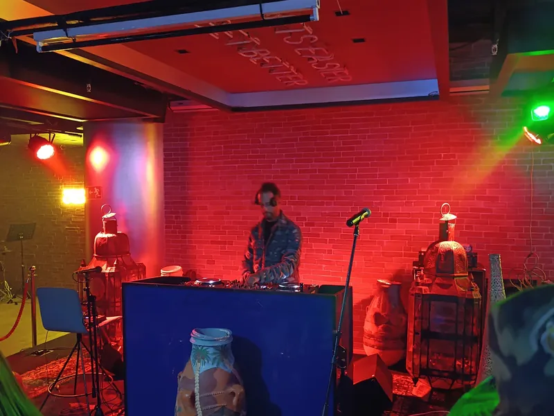 Croon Lounge — photo 5