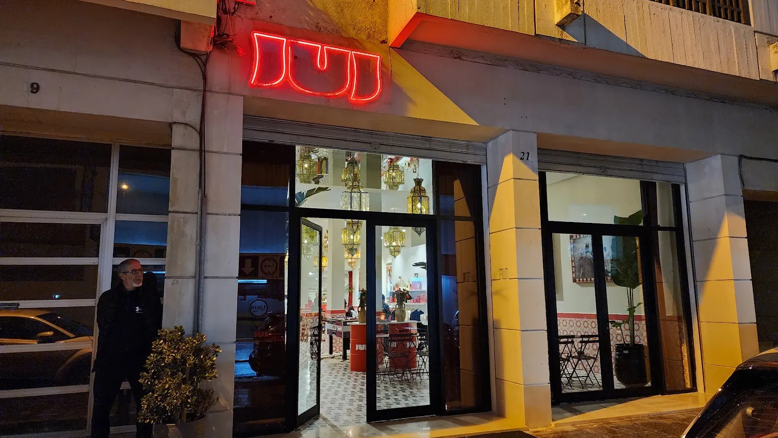 JUJ
